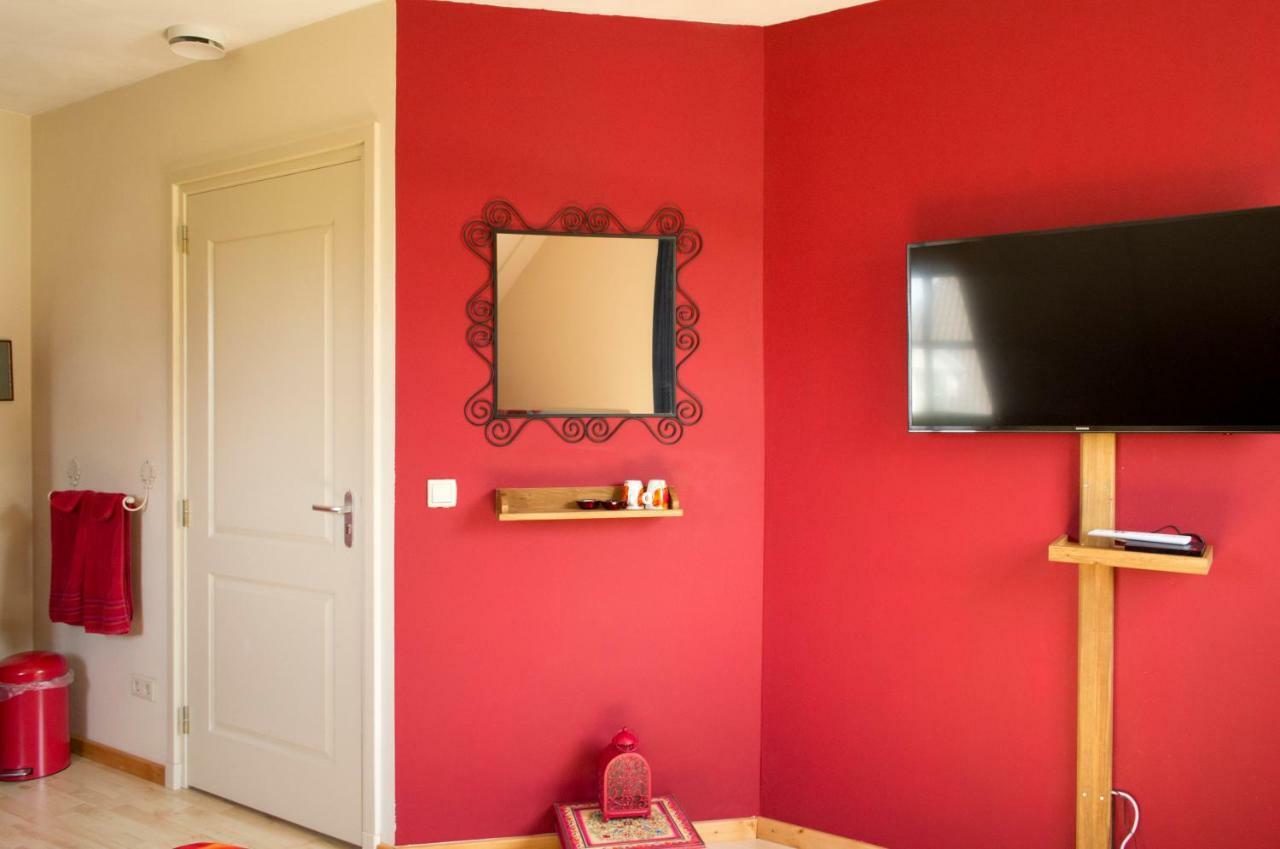 Bed & Breakfast Maryland Heusden  ภายนอก รูปภาพ